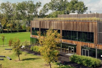 Akademeia High Shool Lüks Haberler