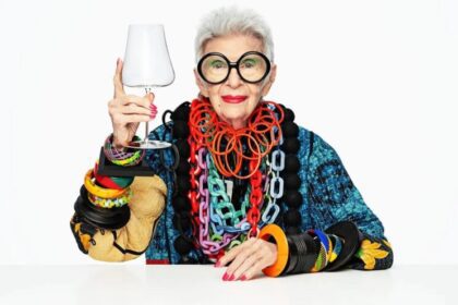 Iris Apfel Hatıra Müzayedesi