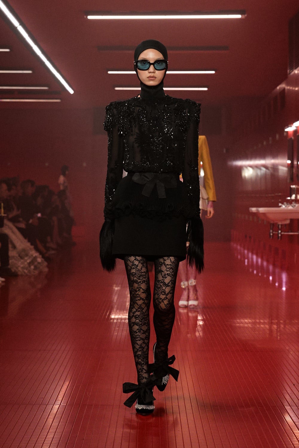 Samimiyetle Oynayan Son Valentino Şovu2