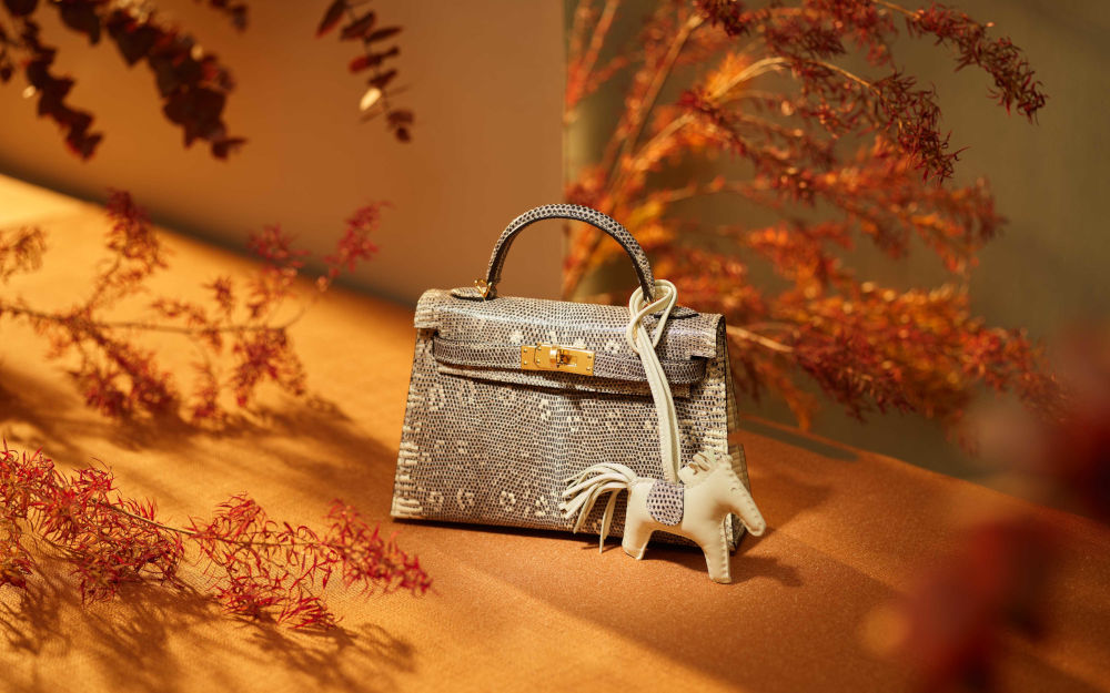 Christies'de &Ouml;zel &Ccedil;anta M&uuml;zayedesi