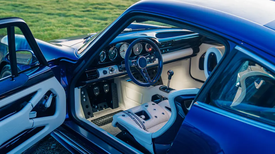 Olağan&uuml;st&uuml; Porsche