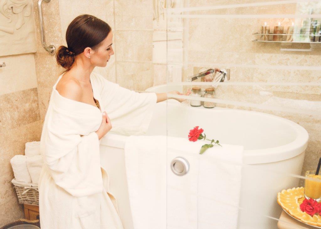 Manor House Spa'da Ofuro banyosu