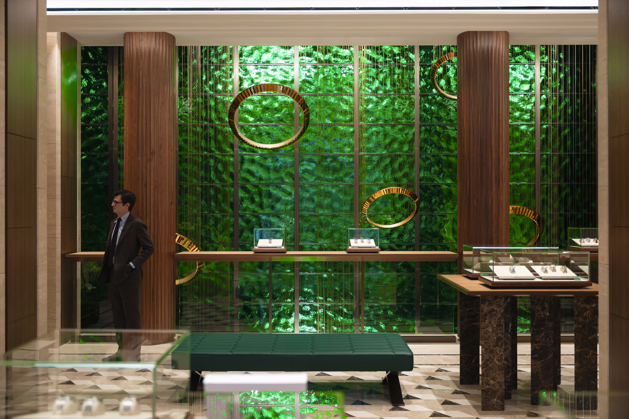 Rolex&rsquo;in Yeni Butiğinin A&ccedil;ılışı