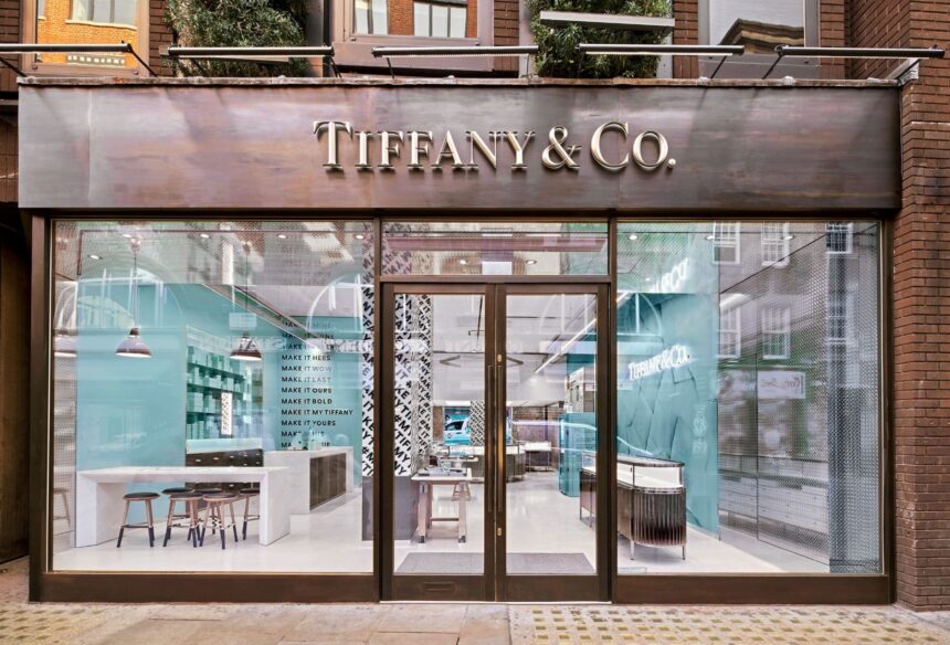 Tiffany Cartier'den Daha Pahalı mı