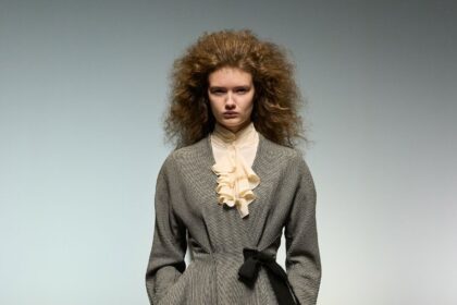 Alberta Ferretti Sonbahar–kış 2026–2027 1