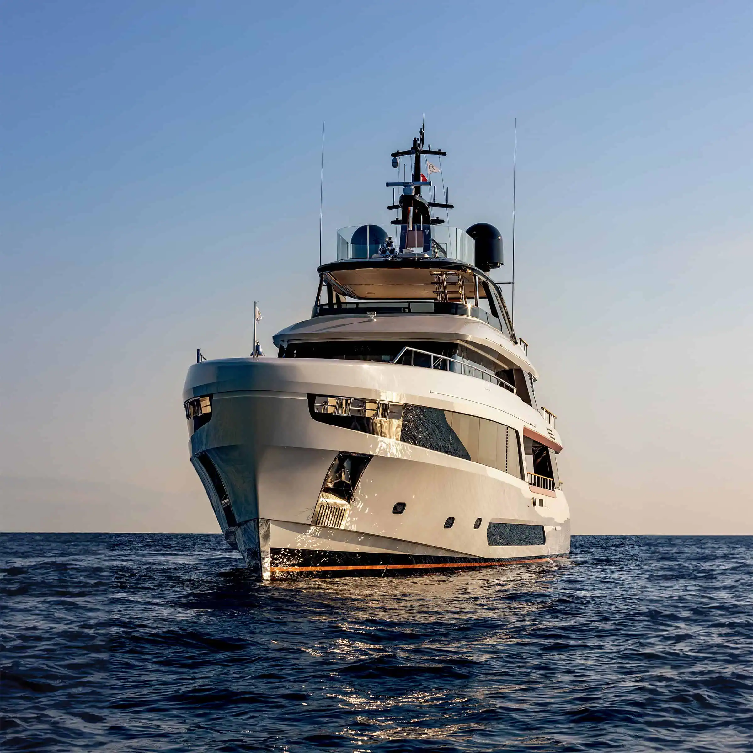 Benetti Motopanfilo 37 M Nedir