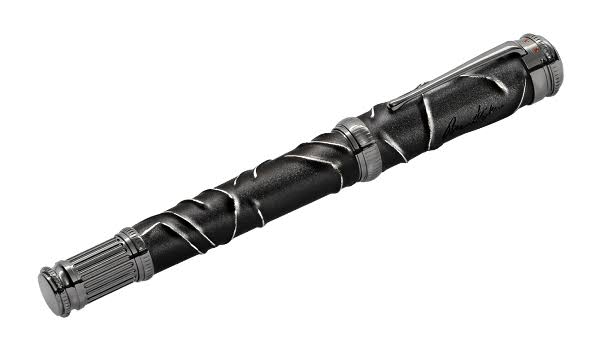 Montblanc Dracula'dan İlham Alan Dolma Kalem 4