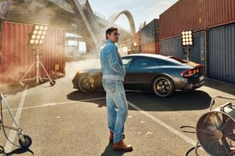 Brad Pitt ve Mercedes Amg